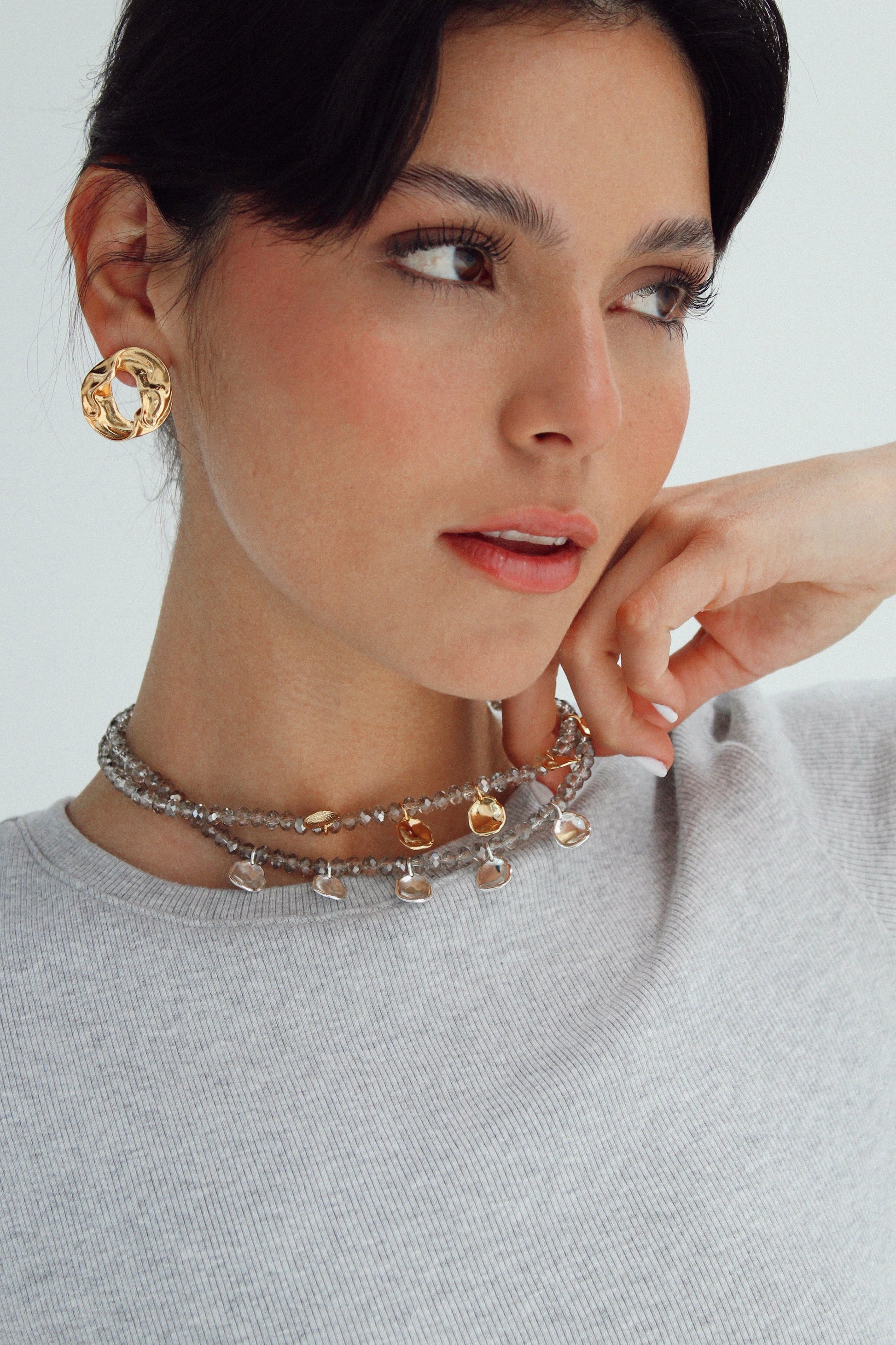 PETAL GRAY Gold Necklace