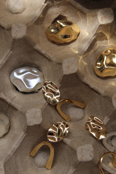 MATISSE Gold Earrings