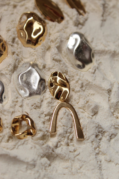 MATISSE Gold Earrings