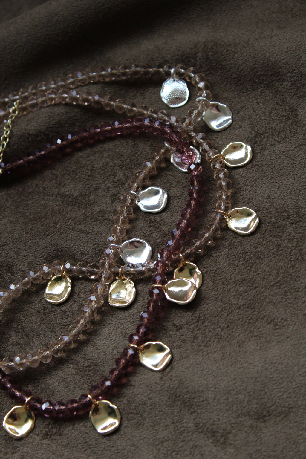 PETAL PLUM Silver Necklace