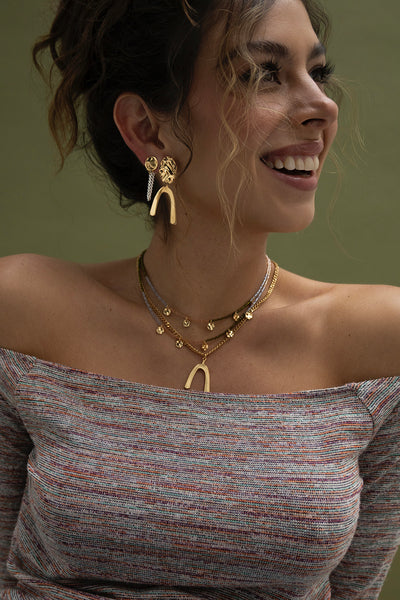 WAVY Gold Drop Necklace