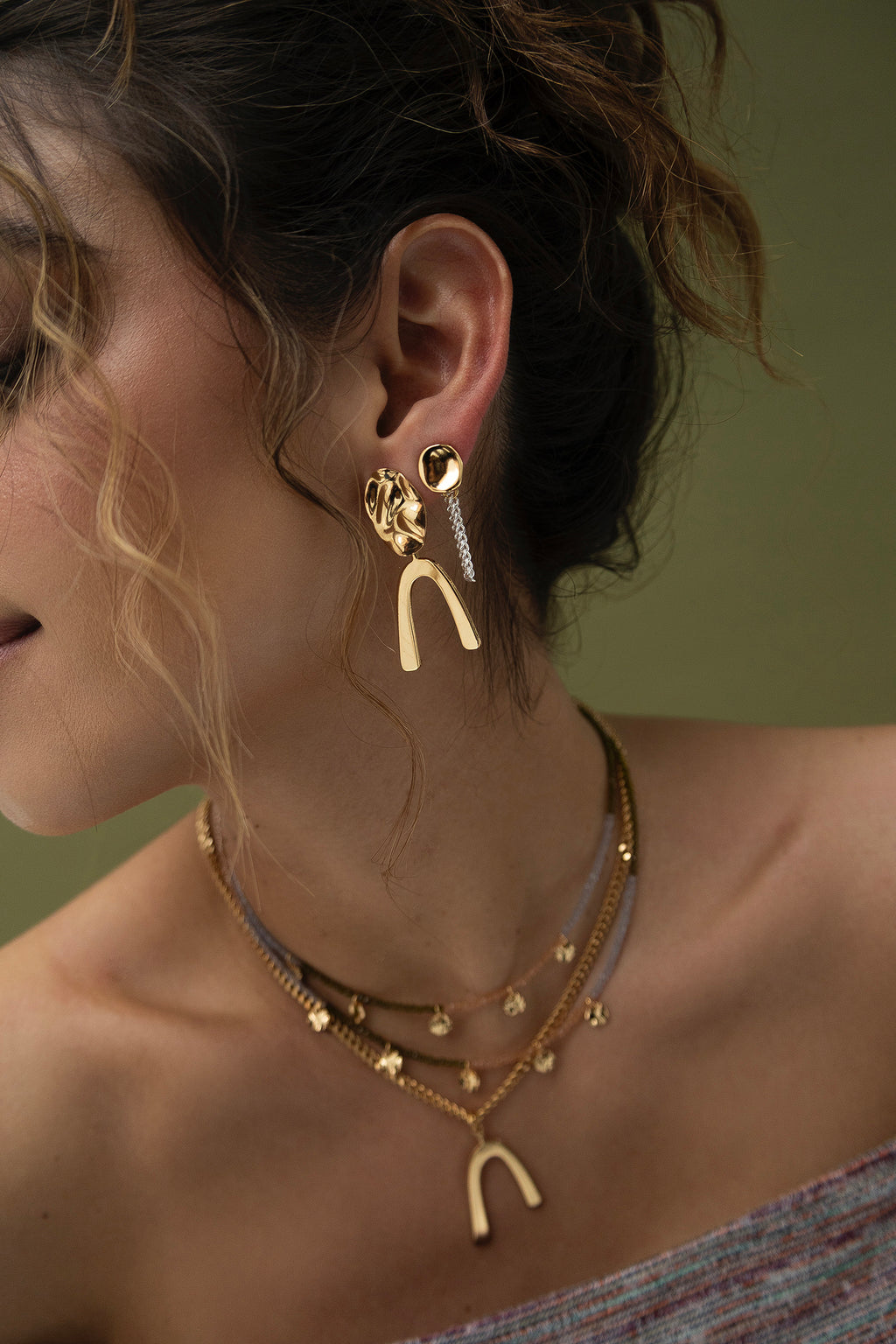 ZOE Duo tone Chain studs