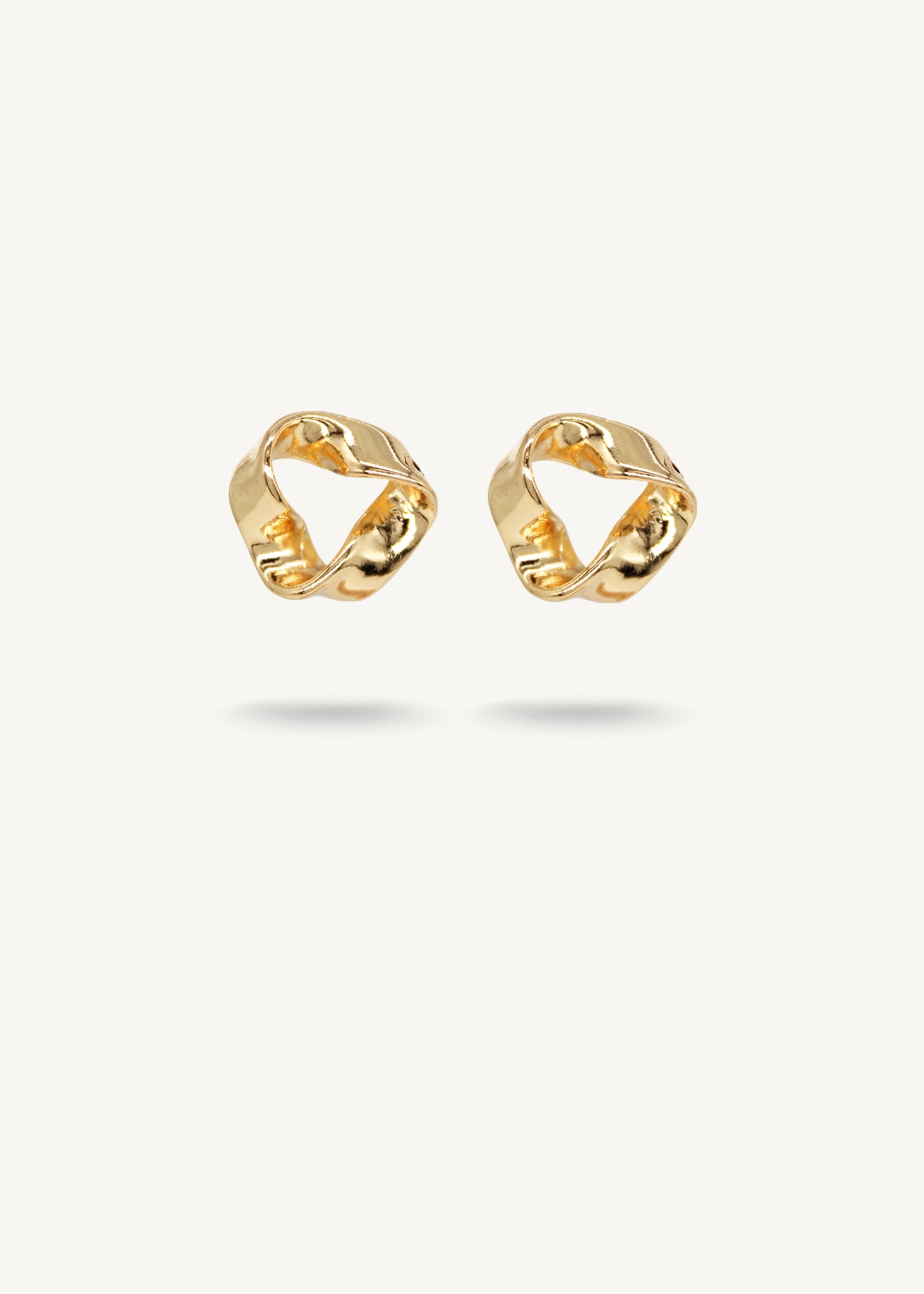 LASSO Gold studs